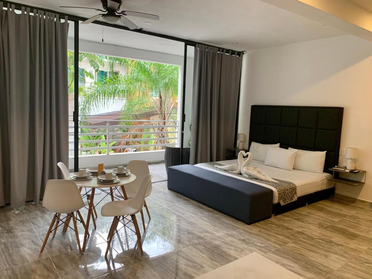 Silversands Hotel Boutique - 5Th Ave Плая-дель-Кармен Экстерьер фото