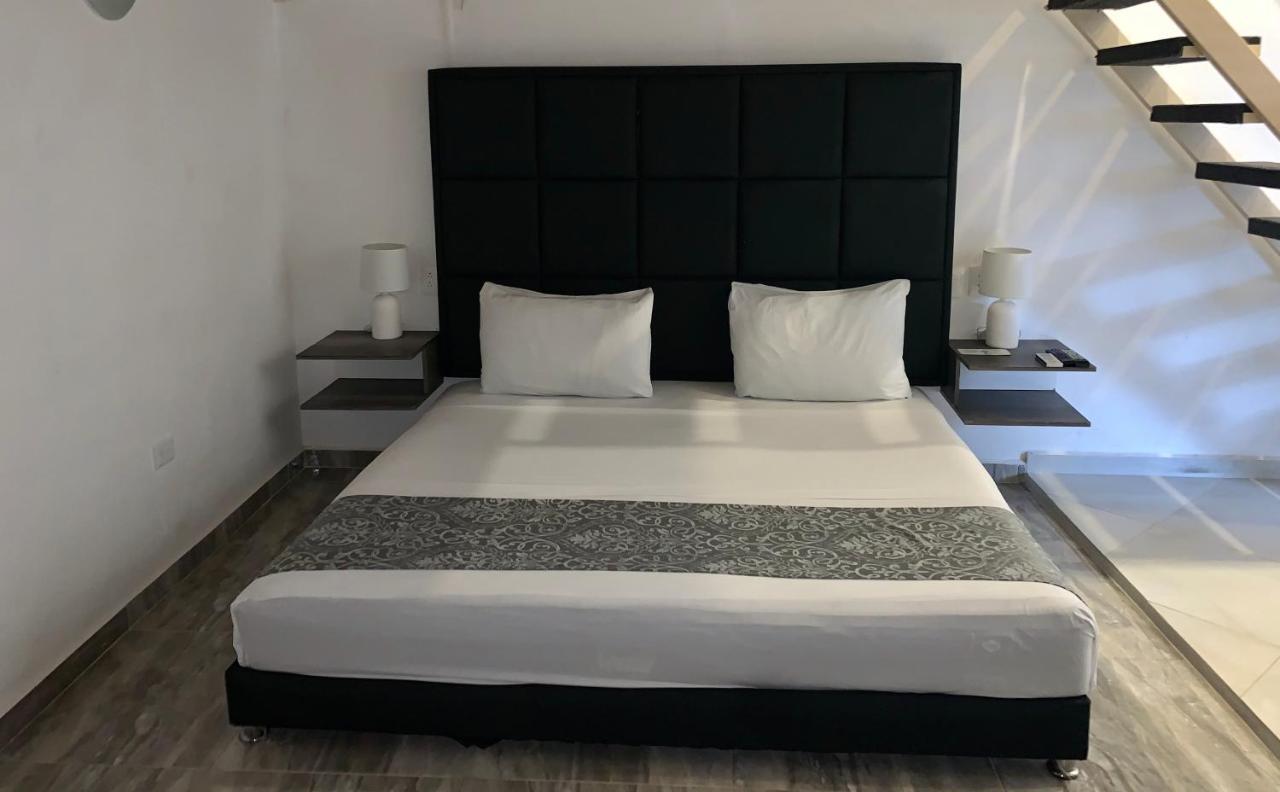 Silversands Hotel Boutique - 5Th Ave Плая-дель-Кармен Экстерьер фото