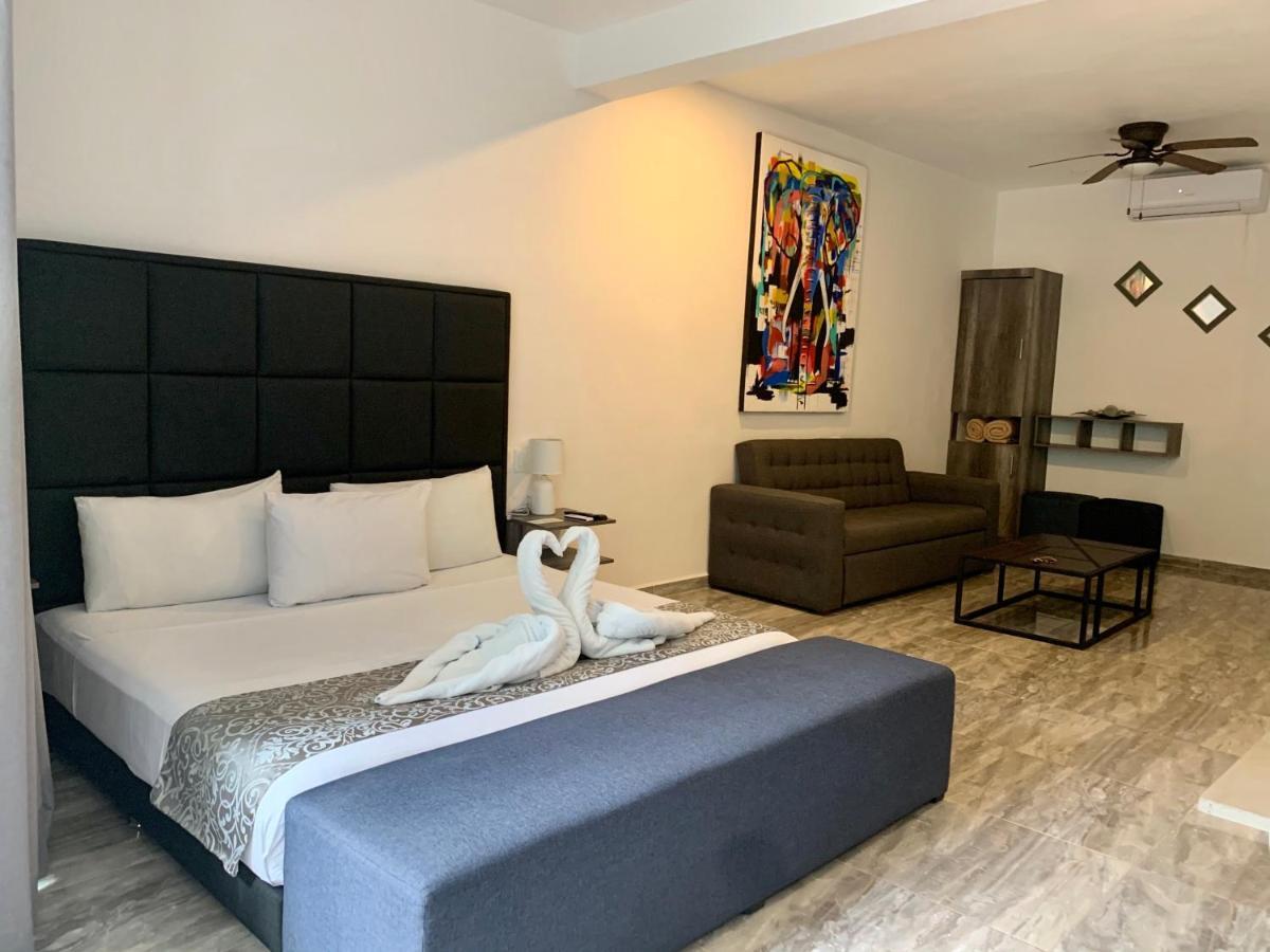 Silversands Hotel Boutique - 5Th Ave Плая-дель-Кармен Экстерьер фото